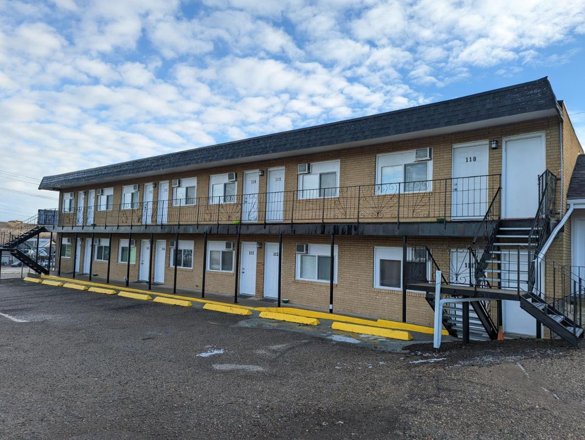 Riverside Motel Medicine Hat Exterior foto